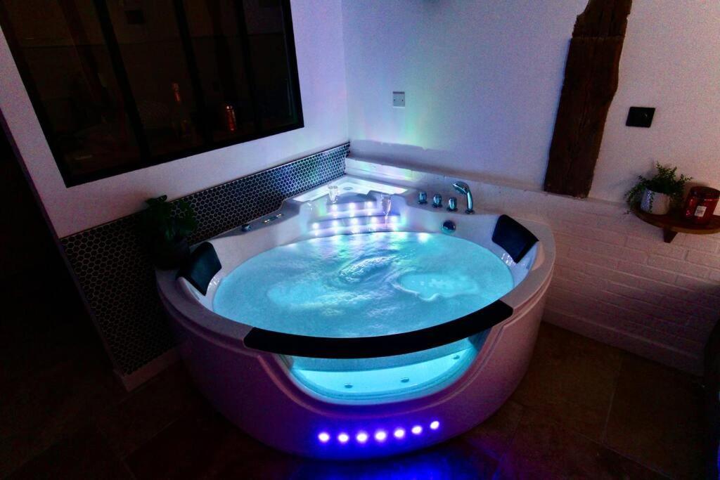 Le Spa Beauvoisine - Jacuzzi Sauna Rouen Centre Free Parking Eksteriør billede